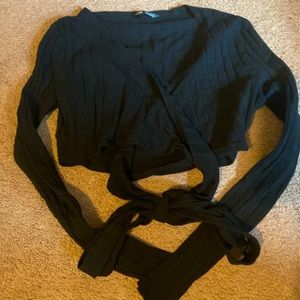 Black criss cross crop top